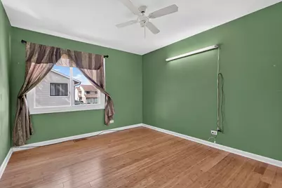 1042 E Randville Drive, Palatine, IL 60074 - Photo 13