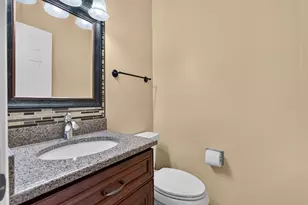 1042 E Randville Dr, Palatine, IL 60074 - Photo 9