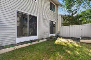 1042 E Randville Dr, Palatine, IL 60074 - Photo 23