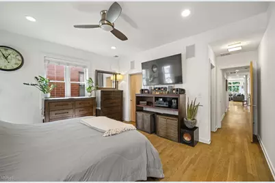 679 N Peoria Street #4S, Chicago, IL 60642 - Photo 11