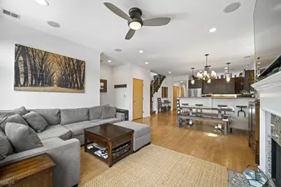 679 N Peoria Street #4S, Chicago, IL 60642 - Photo 5