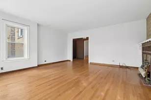 9116 La Crosse Ave, Skokie, IL 60077 - Photo 5