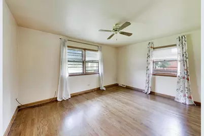 909 Worcester Avenue, Westchester, IL 60154 - Photo 21