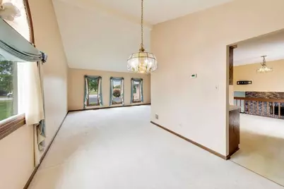 19255 Bernadine Street, Lansing, IL 60438 - Photo 9