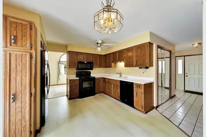 19255 Bernadine Street, Lansing, IL 60438 - Photo 13