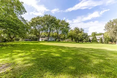 2006 Old Peterson Road, Libertyville, IL 60048 - Photo 15