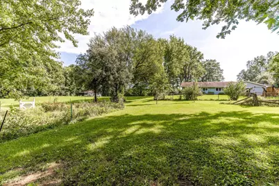 2006 Old Peterson Road, Libertyville, IL 60048 - Photo 17