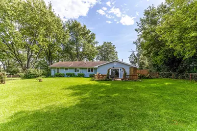2006 Old Peterson Road, Libertyville, IL 60048 - Photo 19