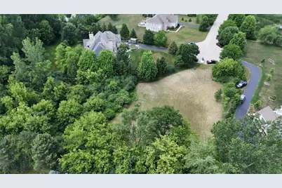 1 N Stoney Ridge Court, Hawthorn Woods, IL 60047 - Photo 7