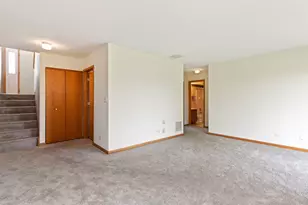 402 Gloria Ln, Oswego, IL 60543 - Photo 19