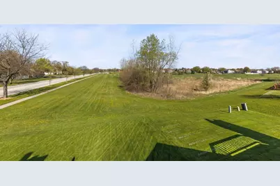 402 Gloria Lane, Oswego, IL 60543 - Photo 29