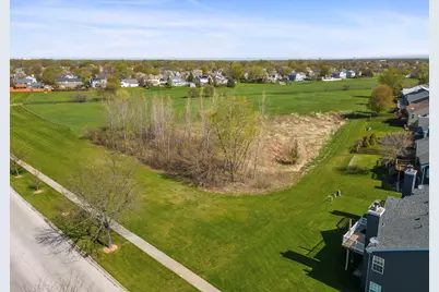 402 Gloria Lane, Oswego, IL 60543 - Photo 33