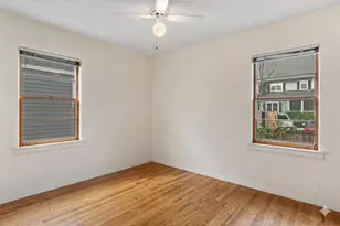 215 N Mill St, Naperville, IL 60540 - Photo 7