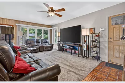 9915 S Kenton Avenue, Oak Lawn, IL 60453 - Photo 13
