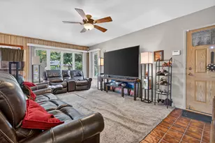 9915 S Kenton Ave, Oak Lawn, IL 60453 - Photo 13