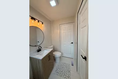 6449 W 84th Street, Burbank, IL 60459 - Photo 13