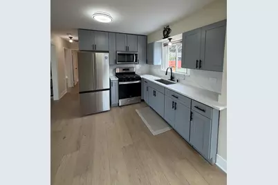 6449 W 84th Street, Burbank, IL 60459 - Photo 7