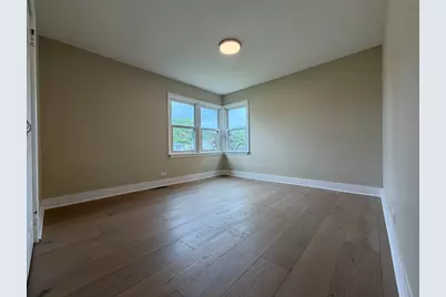 6449 W 84th Street, Burbank, IL 60459 - Photo 11