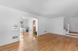 8721 S Merrill Ave, Chicago, IL 60617 - Photo 3