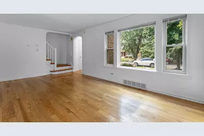 8721 S Merrill Avenue, Chicago, IL 60617 - Photo 7