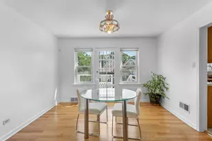 8721 S Merrill Ave, Chicago, IL 60617 - Photo 9