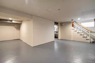 8721 S Merrill Ave, Chicago, IL 60617 - Photo 23