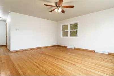 2411 Barton Boulevard, Rockford, IL 61103 - Photo 5
