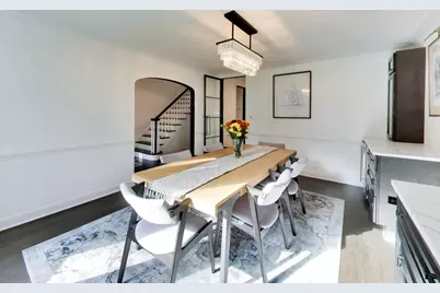 901 Locust Road, Wilmette, IL 60091 - Photo 11