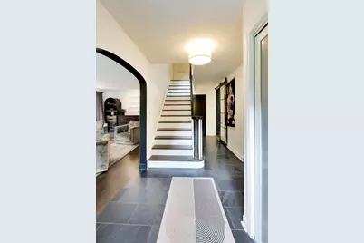 901 Locust Road, Wilmette, IL 60091 - Photo 5