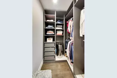 901 Locust Road, Wilmette, IL 60091 - Photo 31
