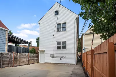 4530 S Whipple Street, Chicago, IL 60632 - Photo 3