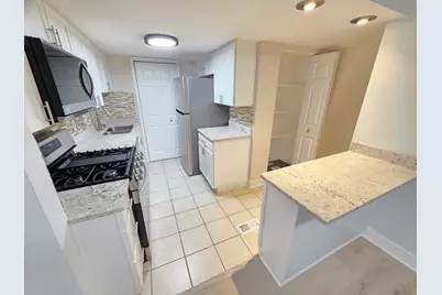 1950 Kenilworth Circle #A, Hoffman Estates, IL 60169 - Photo 17