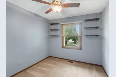1965 Crescent Lane, Hoffman Estates, IL 60169 - Photo 15