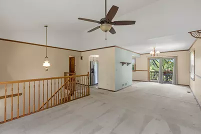 1965 Crescent Lane, Hoffman Estates, IL 60169 - Photo 3