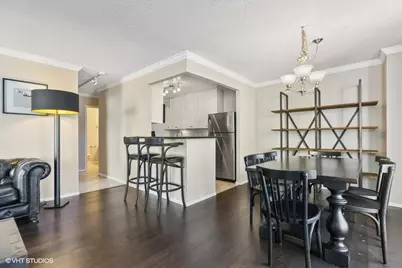 70 W Huron Street #1002, Chicago, IL 60654 - Photo 5