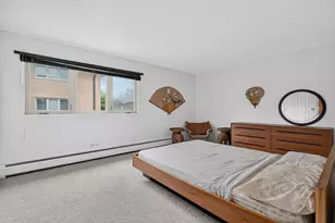 6150 S Kensington Ave, Countryside, IL 60525 - Photo 17