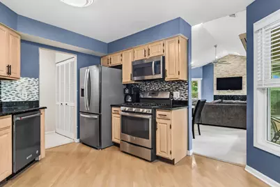 71 Willow Parkway #72-2, Buffalo Grove, IL 60089 - Photo 7