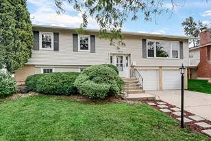 15417 Alameda Ave, Oak Forest, IL 60452 - Photo 1