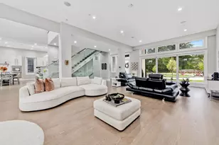 [Address not provided], Northbrook, IL 60062 - Photo 9