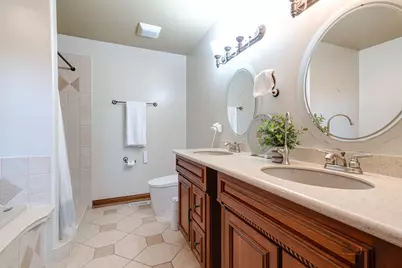 8208 Country Shire Lane, Spring Grove, IL 60081 - Photo 13