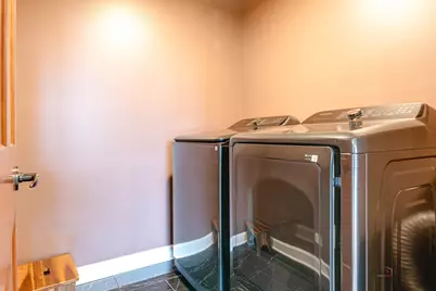 8208 Country Shire Lane, Spring Grove, IL 60081 - Photo 17