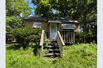 207 Pigeon Avenue, Waukegan, IL 60085 - Photo 7