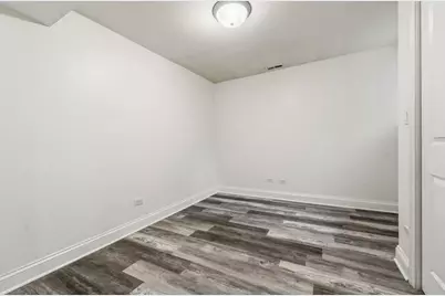 7733 N Marshfield Avenue #GARDEN, Chicago, IL 60626 - Photo 17
