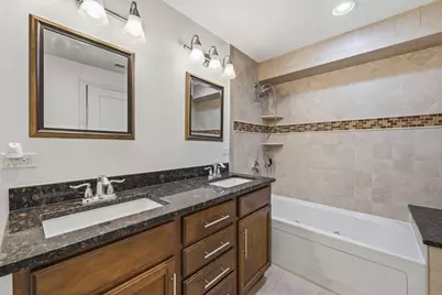 7733 N Marshfield Avenue #GARDEN, Chicago, IL 60626 - Photo 9