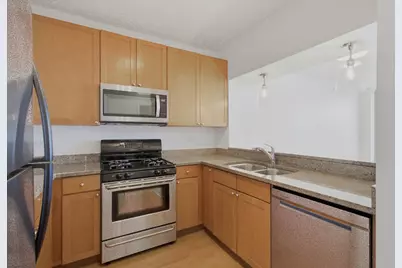 200 N Jefferson Street #2003, Chicago, IL 60661 - Photo 3