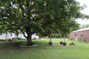 211 N Seminary St, Downs, IL 61736 - Photo 23