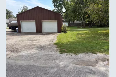 211 N Seminary Street, Downs, IL 61736 - Photo 43