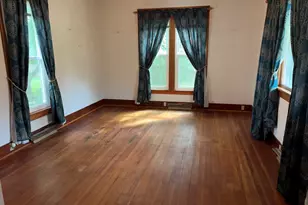 211 N Seminary St, Downs, IL 61736 - Photo 93