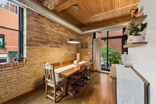 2911 N Western Ave, Chicago, IL 60618 - Photo 9