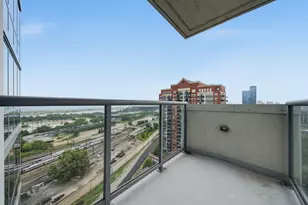 1629 S Prairie Ave, Chicago, IL 60616 - Photo 13